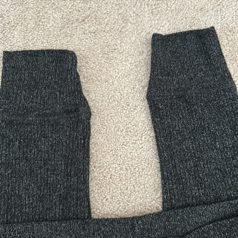 Old navy stretchy joggers size Large - Picture 4 of 7